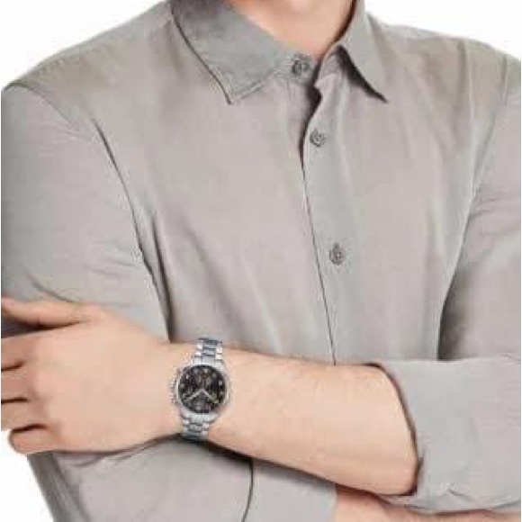 Tissot Chronograph XL Classic
Scratch-resistant Sapphire Crystal - Picture 11 of 11